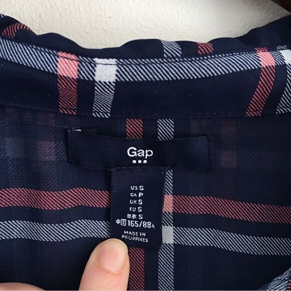 GAP Sheer Plaid Button Down Blouse | Size Small - Picture 3 of 7